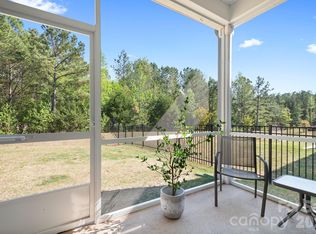 4032 Whipcord Dr, Waxhaw, NC 28173