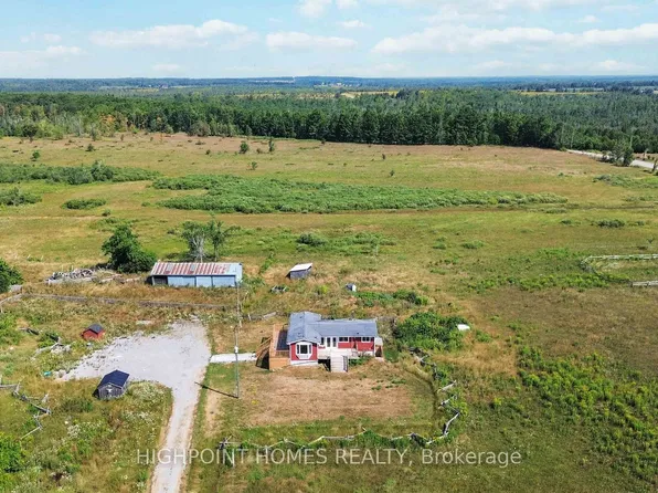 979 Palestine Rd, Kawartha Lakes, ON K0M 2T0