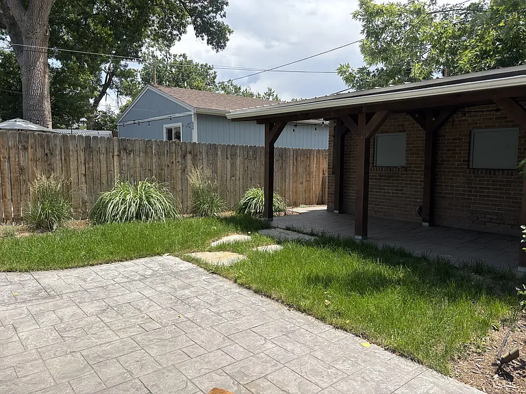 3086 W 34th Ave — Photo 31
