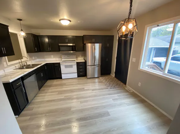 2809 E Bragstad Dr, Sioux Falls, SD