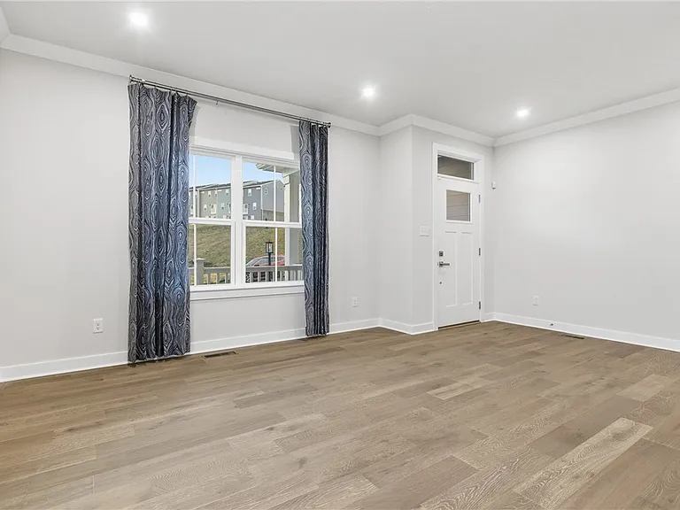 117 Black Oak Ln — Photo 10