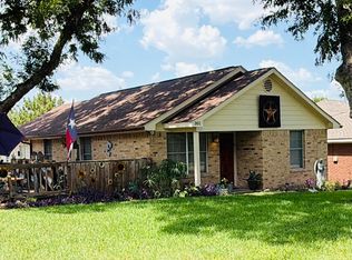 301 E Mimosa St, Crandall, TX 75114