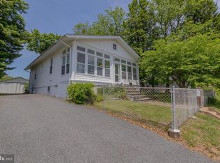 107 Roosevelt Ave, Wilmington, DE 19804