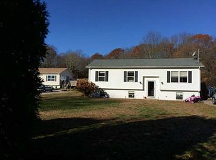 35 Old Hopkinton Rd, Westerly, RI 02891