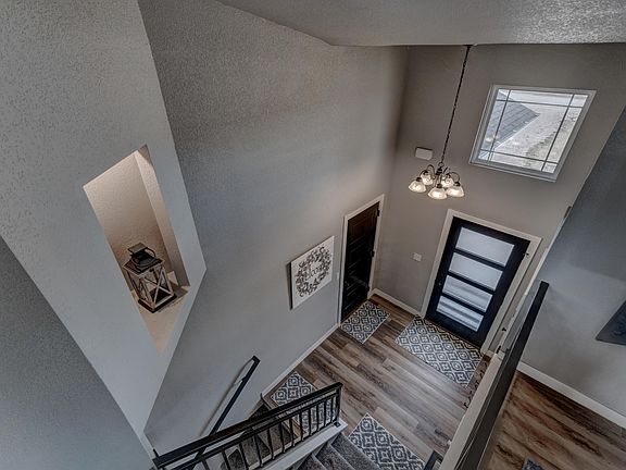 2nd image of 13843 Riata Loop