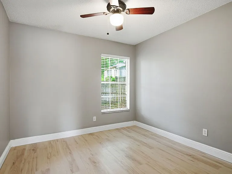 3726 Albion Ct — Photo 20