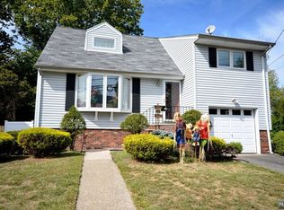 137 Maywood Ave, Maywood, NJ 07607