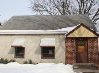 4122 Queen Ave N, Minneapolis, MN 55412