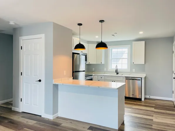 487 Lincoln St, Marlborough, MA