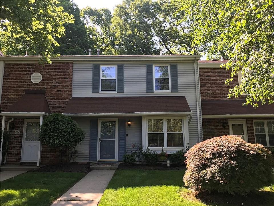 1st image of 245 Palombi Ct #245