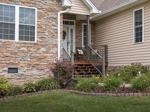 3rd image of 101 Carmack Dr