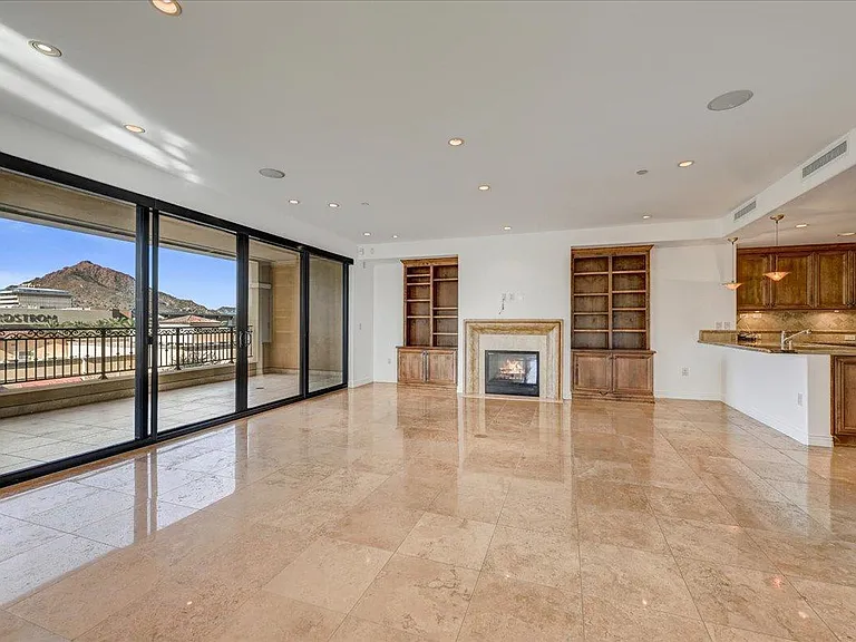 7181 E Camelback Rd #610 — Photo 1