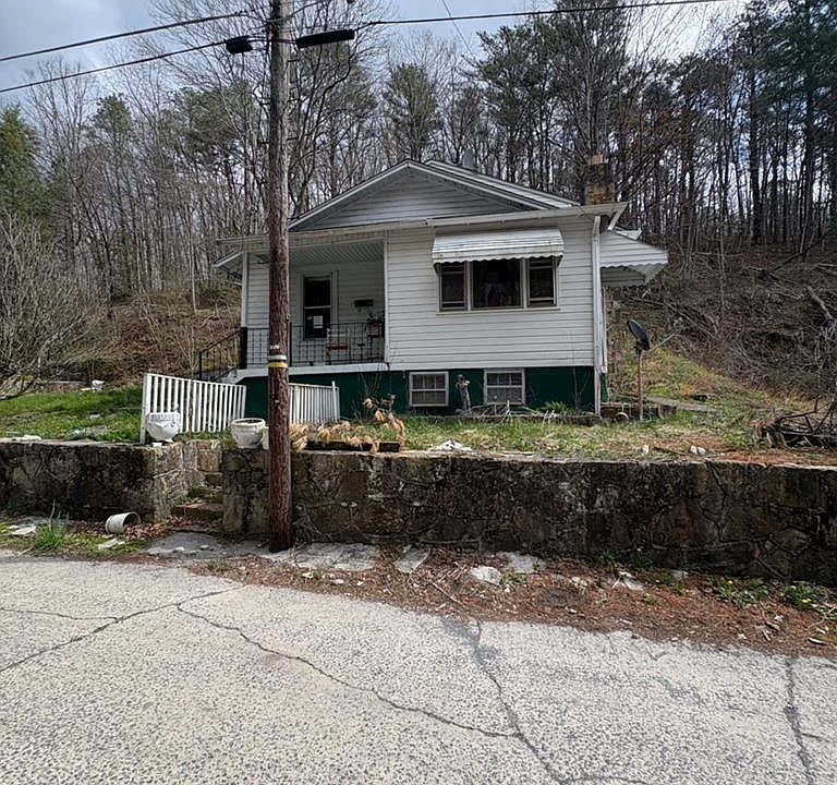 1st image of 1112 Stovall St