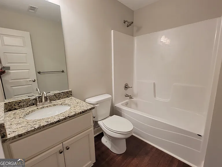 9661 Davis St — Photo 14