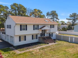 375 Georgia Dr, Brick, NJ 08723