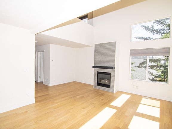 5th image of 55 Salt Lick Cir