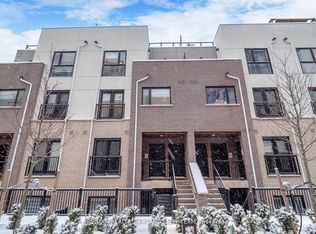 349 Wheat Boom Dr #333, Oakville, ON L6H 0V1