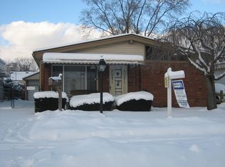 969 E Garfield Ave, Hazel Park, MI 48030