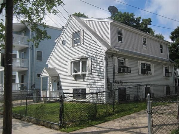 Building Photo 3