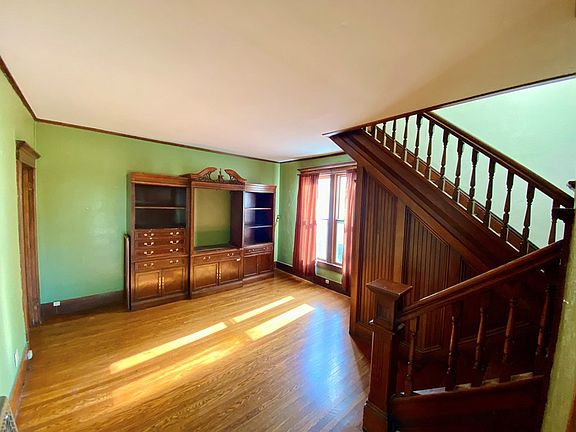 2nd image of 703 E McPherson St