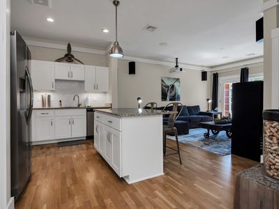 54 Loomis St UNIT 1201, Bedford, MA, 01730