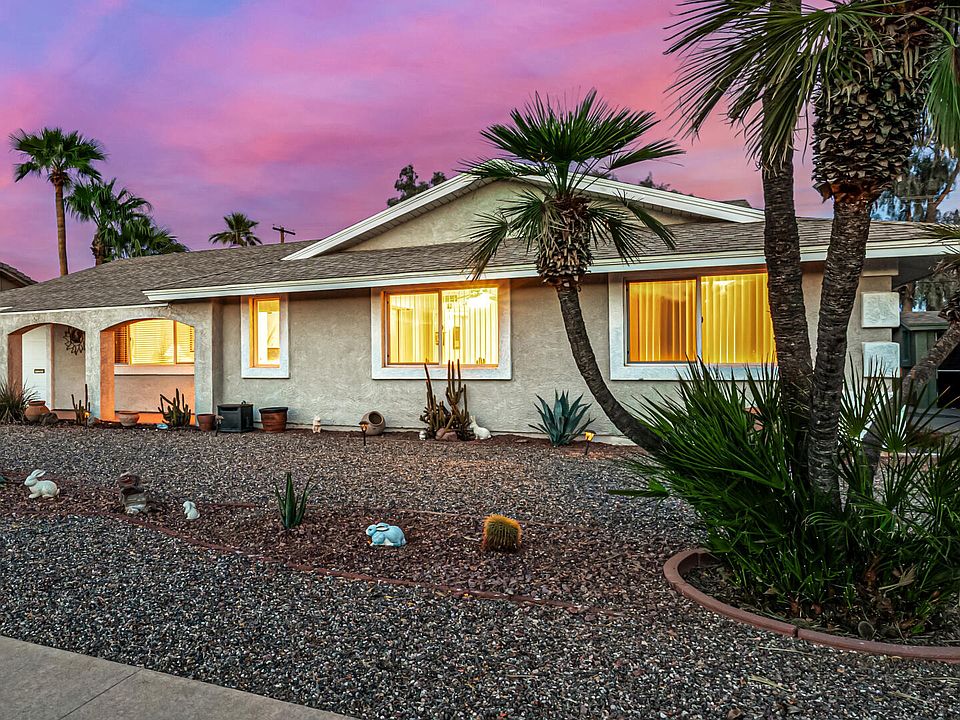 1st image of 10846 W CROSBY Drive