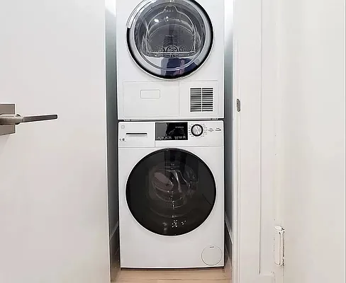 Rented by REAL New York | media 8