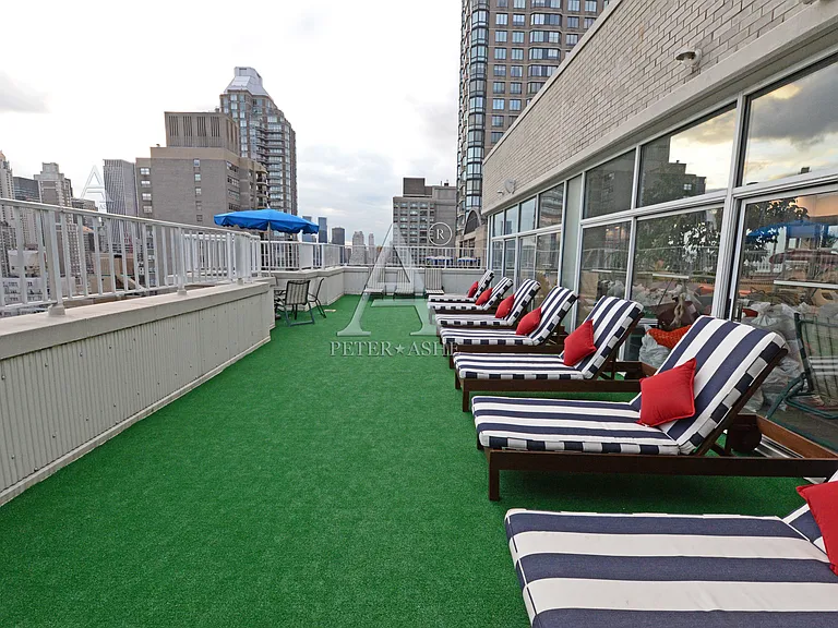 220 E 65th St #18H — Photo 11