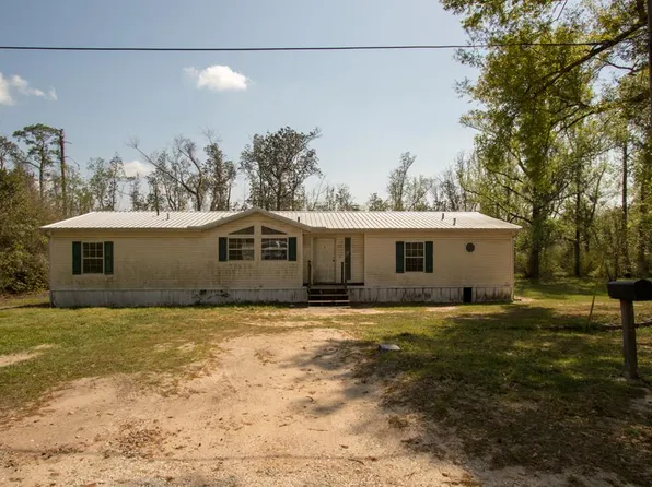 128 Pine Ave, Wewahitchka, FL 32465