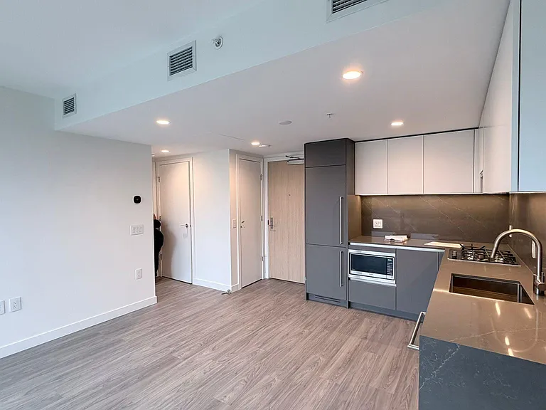 2135 Springer Ave #1503 — Photo 7
