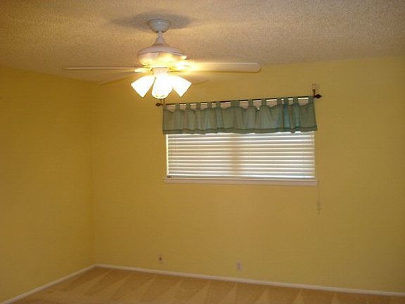 4th image of 4649 Somerset Ln