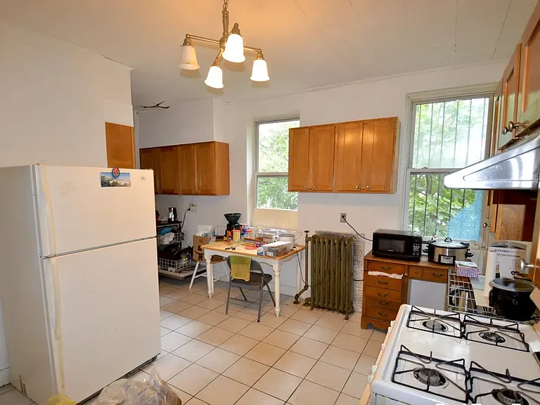 16 Copenger St #2 — Photo 1