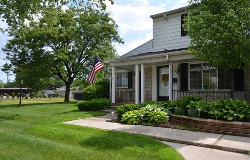 1st image of 4916 Mansfield Ave #1