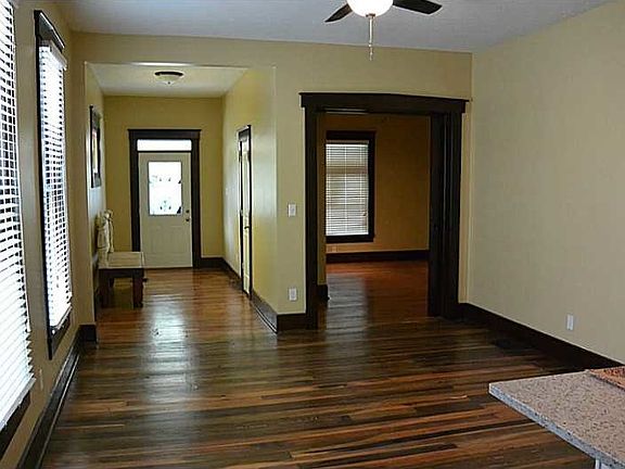 4th image of 1210 Hoyt Ave