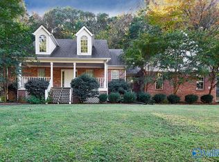 325 Mohawk Rd SE, Owens Cross Roads, AL 35763