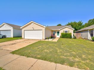 15509 Lilly Garden Ln, Oklahoma City, OK 73170