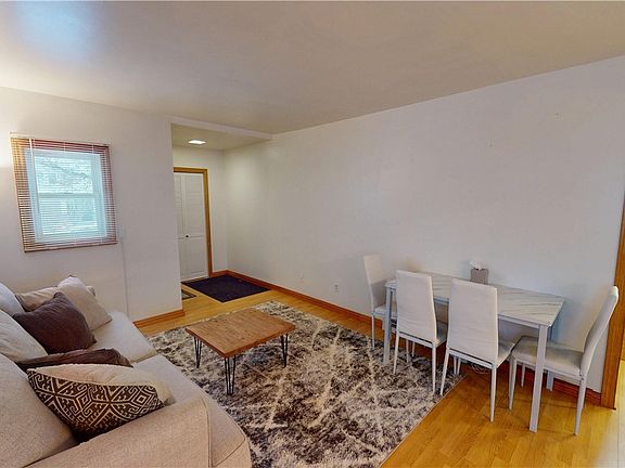 4th image of 6011 Luelda Ave