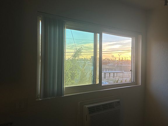 4th image of 4281 Lowell St Unit 24
