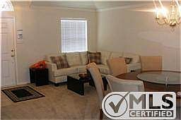 3rd image of 1129 Miramar Ave