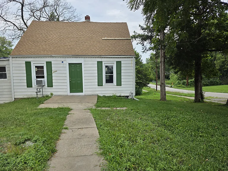 S Denton Rd — Photo 3