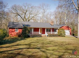 310 Sawdust Rd, Hull, GA 30646