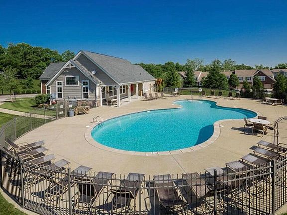 3rd image of 4041 Cider Mill Ct