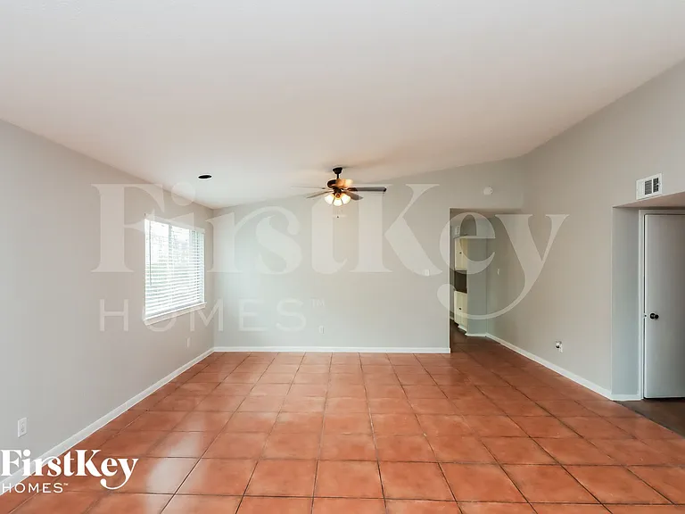2231 Anthony Hay Ln — Photo 4