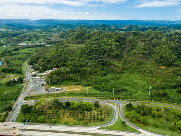 State Highway 693 Maguayo, Dorado, PR 00646