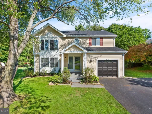 9278 Allen St, Manassas, VA 20110