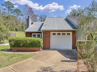 1948 Bay Dr, Tallahassee, FL 32303