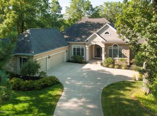 6688 E Bay Ct, Richland, MI