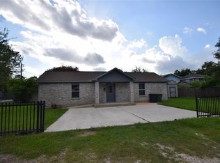 138 Lathrop St, Houston, TX 77020