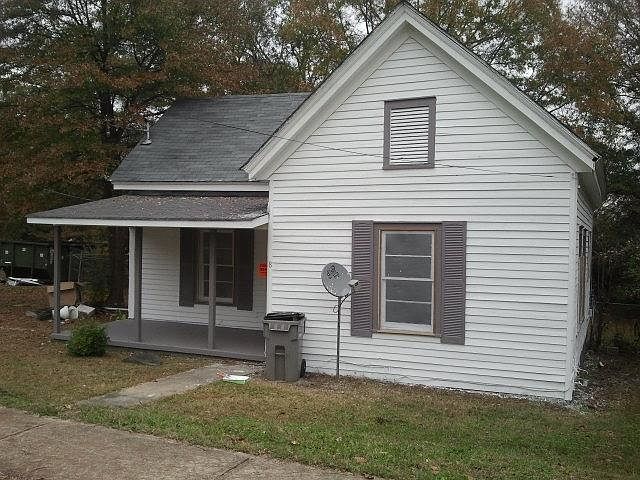 2nd image of 8 Sanford Ave