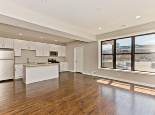 1619 W Warren Blvd, Chicago, IL 60612